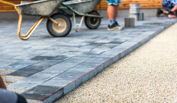 Best Concrete Walkway Installation  in Bernie, MO
