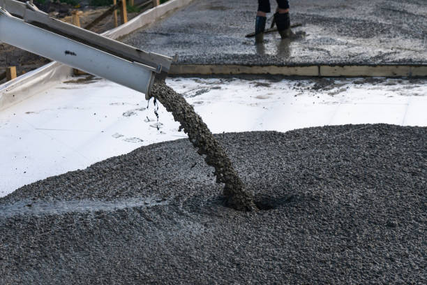 Best Driveways & Floors  in Bernie, MO