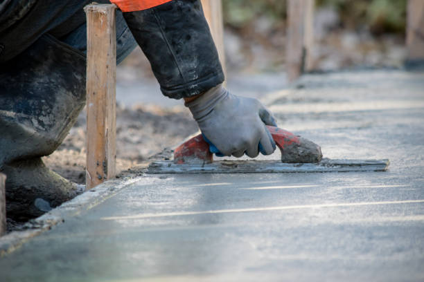 Best Concrete Contractor Near Me  in Bernie, MO