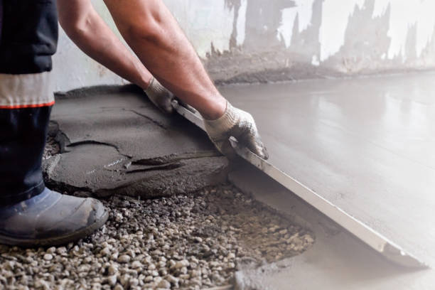 Best Concrete Patio Contractor  in Bernie, MO